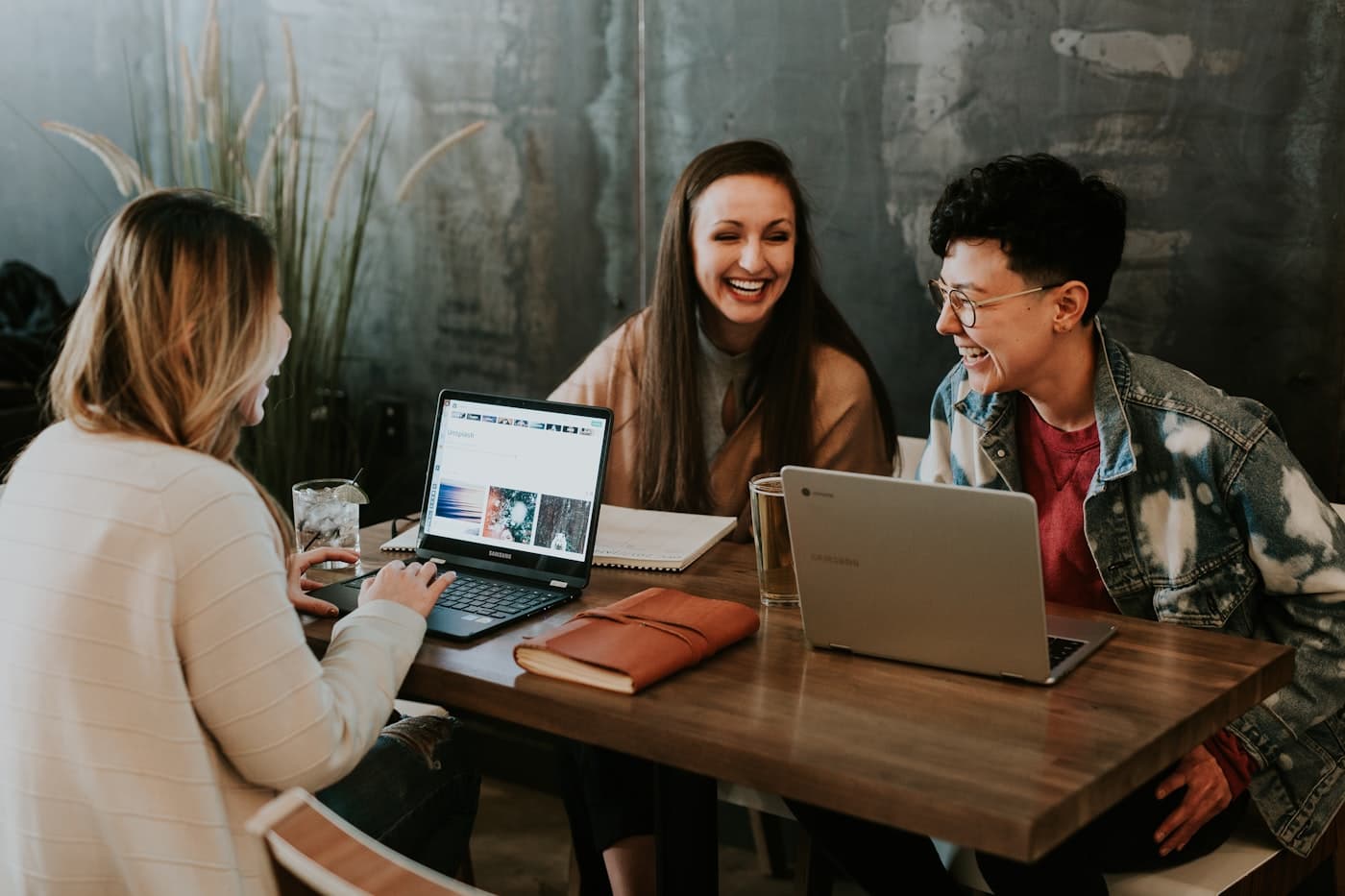 Interpreter joining VoiceGate's remote professional network